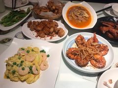 -新大咀港式茶餐厅(宝山万达店)