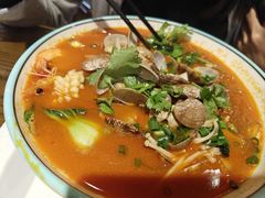 -何记花甲(海岸城旗舰店)