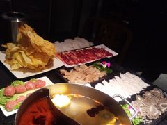 -牛事制造局牛肉火锅(莲岳路店)