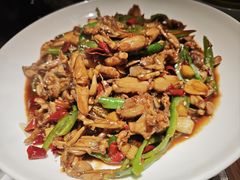 -西郊八号·山野江西菜(开发区店)