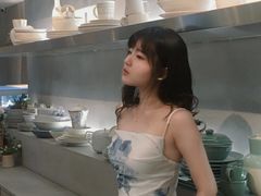 -洪小鹏生活美学馆(领SHOW天地店)