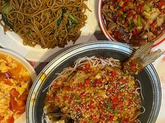 -堂瓦里·33年传统赣菜(第一街区店)