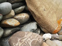 -比如骷髅墙景区