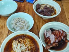 皮脆肉嫩的红皮鸭-晓马鸭店(新芜路店)