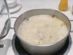 -煲王粤菜餐厅(中侨中心店)