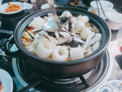 竹荪-蘑统田下·野生菌火锅