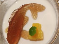 -醉辉皇上海之巅(上海中心大厦店)