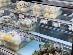 -白玉兰食品(中山公园龙之梦店)