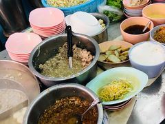 -榮泰米粉湯(Left Shop)