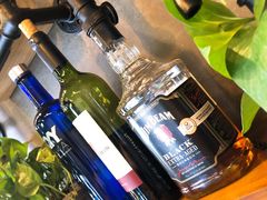 -臻鲜燕海鲜融合餐厅(金陵style店)