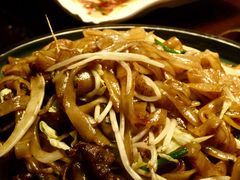 大排档炒牛河-粤·向群饭店(泮塘路店)