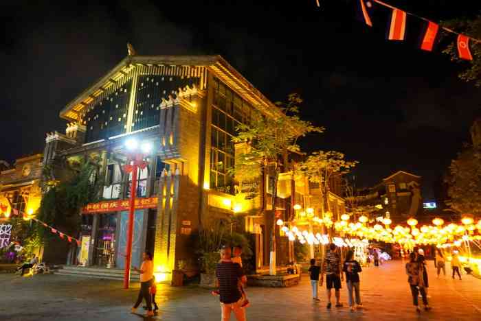 靖西小城故事景区-"国庆节出差来到广西省靖西市,发现一件非常.