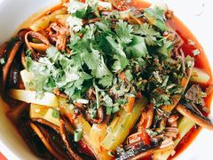 -美食村花园餐厅