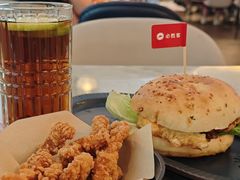 -必胜客(桂林中山店)