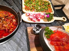 -热火朝天鲜切牛肉火锅(南强街巷店)