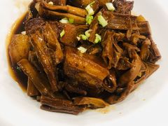 稻扎红烧肉-古尚锦酒楼·水上餐厅