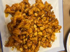 -金牌餐厅·天津菜·八珍豆腐·老爆三(瓷房子店)
