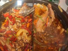 -鸣记脆皮烤鱼·海鲜烤鱼(三八广场店)