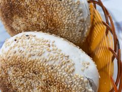 烧饼-清真喜兰老丁羊汤特色小吃