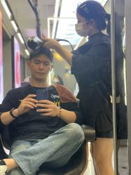 -藤野造型烫发染发