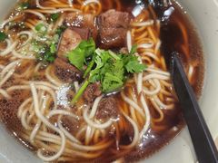 -李先生牛肉面大王(济南火车站候车室店)