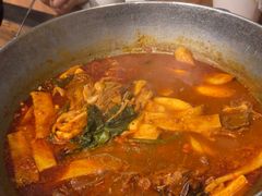 -喇喇排骨火锅·传统韩式脊骨汤(望京西园总店)