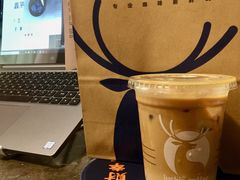 -瑞幸咖啡(万科红立方大厦店)