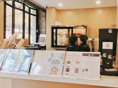 -霸王茶姬(南强街店)