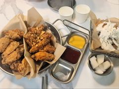 -富乐满 炸鸡&韩国料理 불로만(虹泉路店)