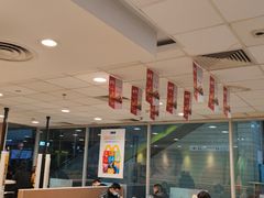 -麦当劳(轻轨曹杨路店)