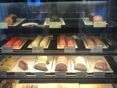 面包甜点陈列柜-麦当劳(禄口机场T2航站楼)