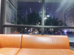 大堂-星巴克(深圳宝安泰华店)
