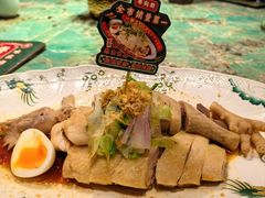 始创葱油淋鸡-粤·向群饭店(麓景路店)