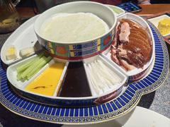 鲜橙烤鸭-真地道京味府·鲜橙烤鸭·北京菜(朝外大街东大桥店)