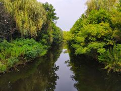 -假日花园主题餐厅