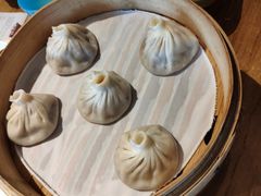 -新梅华·茶点餐厅(欧尚店)