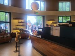 -星巴克(迪士尼小镇店)