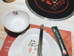 餐具摆设-伝承·和牛寿喜烧·放题(东营银座购物中心店)