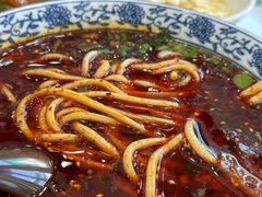 -伊穆祥牛肉面总店·清真