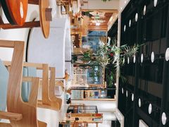 -藏猫猫咖啡主题馆(中央大道店)