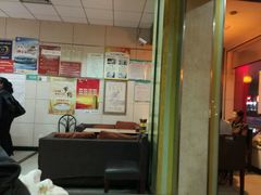 -亮亮面馆(经六路店)