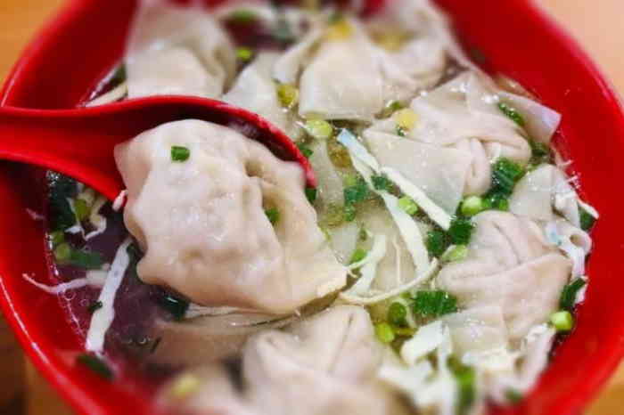 梦花街馄饨店(中华苑店)-"大名鼎鼎上海滩驰名已久的吃馄饨的店.原来.