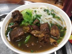 牛腩河粉-珍珍小食店(西华路店)