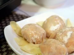 -鲜入围煮花胶鸡海鲜火锅