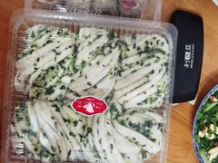 -白玉兰食品甜凤店(合生汇店)