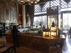 -万达瑞华酒店美食汇自助餐厅(楚河汉街店)