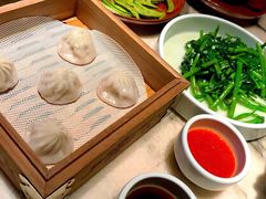 鸡汁杭州小笼-桂满陇·景观餐厅(新世界店)