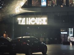 -TZ House音乐现场(来福士中心店)
