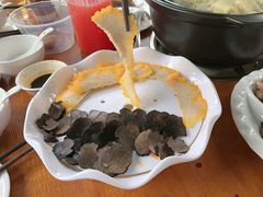 -菌海森林·非遗野生菌火锅(西山区滇池路摩根道店)