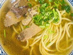 -十二忠手拉面(五福店)